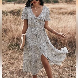 Amazon Black and White Boho Button Down Ruffle Hem A Line Maxi Dress sz L NWOT